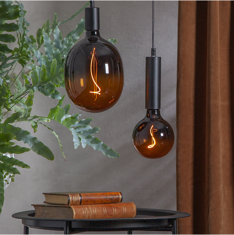 Dekorative dimmbare LED Leuchte im industrial Design mit wunderschönem Colour-Mix.