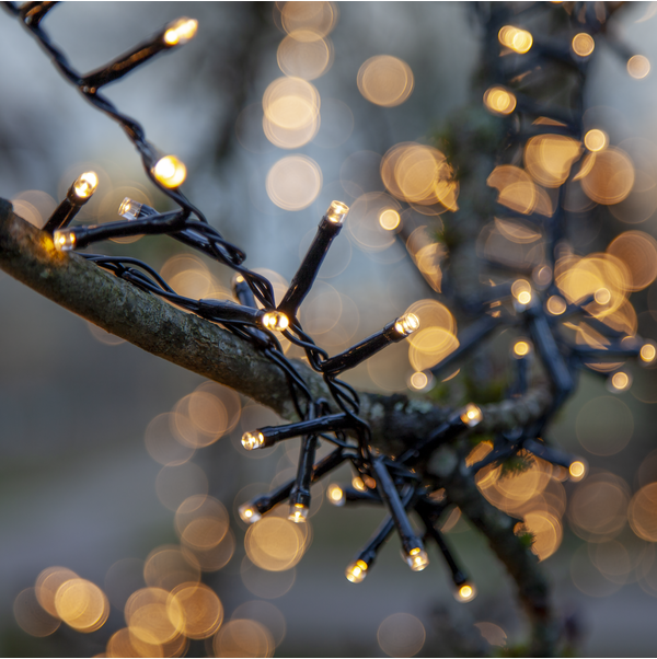 Weihnachtslichterkette, 800 LEDs, 16 m, warmweiß.