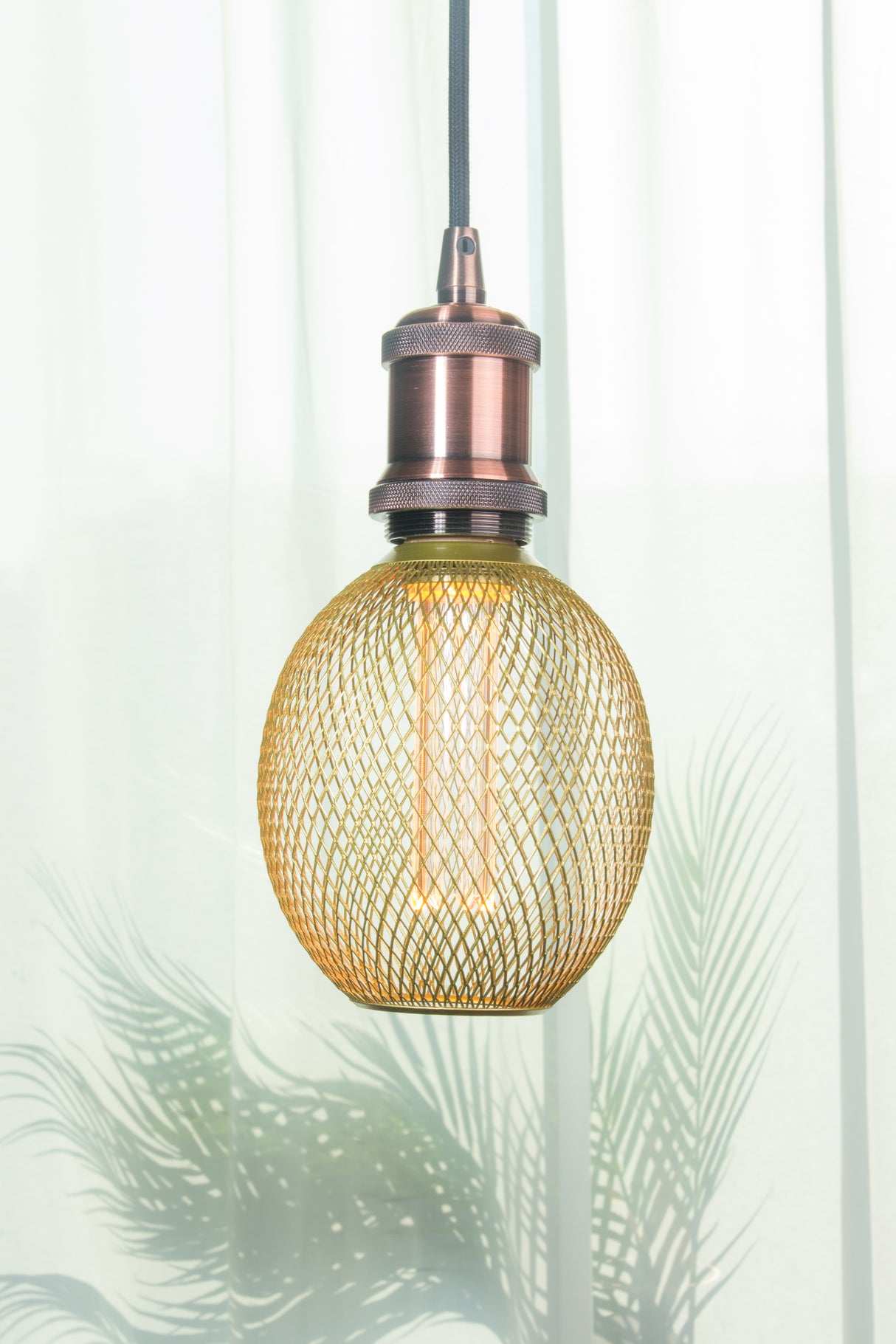 LED Filament Leuchtmittel, DNA MESH, Amber, E27, 3.5W, 120lm, 1800K, dimmbar.