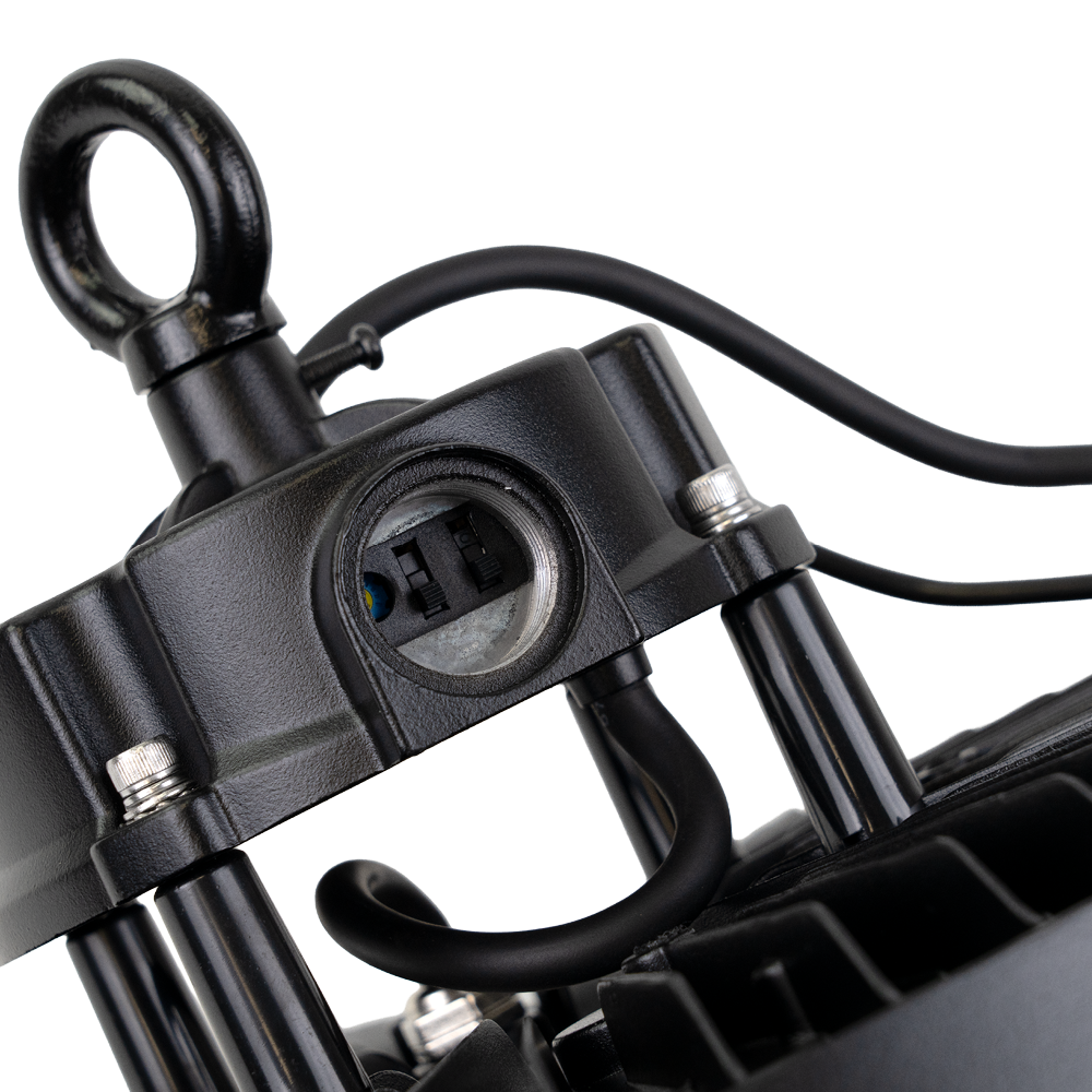 LED-HighBay, UFO, Leistung und Lichtfarbe einstellbar, 100/150/200 W, 3500-5500 K, 14000-28000 lm, IP65, LIFUD, 0-10V dimmbar, 9-in-1 Leuchte, energieeffizient