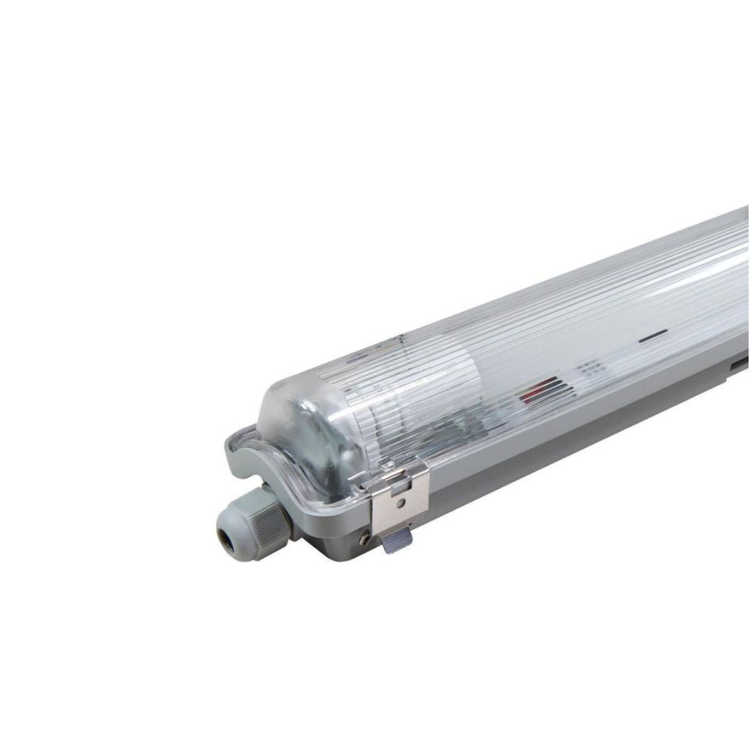 LED Wannenleuchte mit 1x 22W LED-Röhren T8, 150cm, 4000K, IP65, IK08.