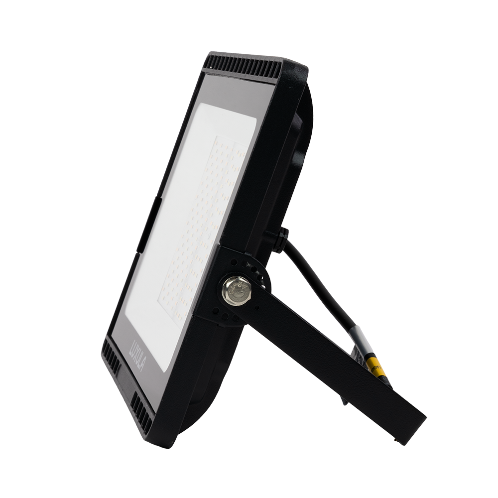 LED CCT Fluter, 100 W, 3000-6500 K (warm-, neutral-, kaltweiß), 10000 lm, schwarz, IP65.