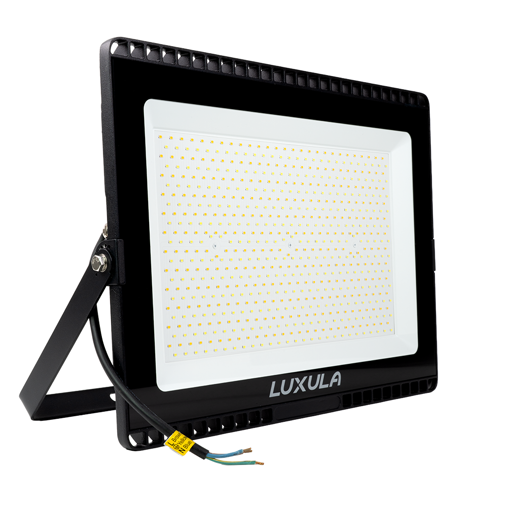 LED CCT Fluter, 300 W, 3000-6500 K (warm-, neutral-, kaltweiß), 30000 lm, schwarz, IP65.