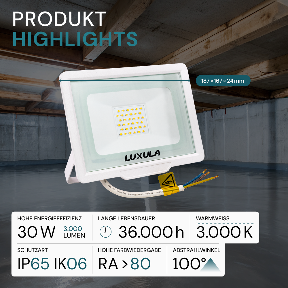 LED-Fluter, 30 W, 3000 K (warmweiß), 3000 lm, weiß, IP65.