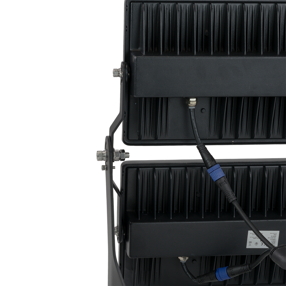 Stadion Fluter, 500 W, 5000 K (neutralweiß), 70000 lm, IP65, MOSO Treiber, hohe Energieeffizienz, Großflächenstrahler