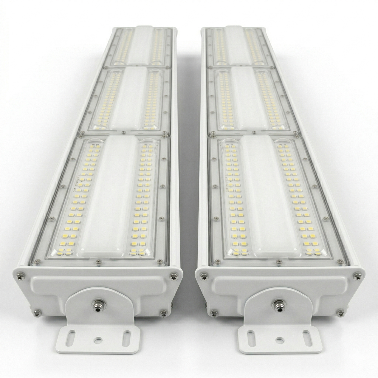 LED-Hallenleuchte, linear, 200 W, 24000 lm, 5000 K (neutralweiß), IP65, EPISTAR LED, weiß