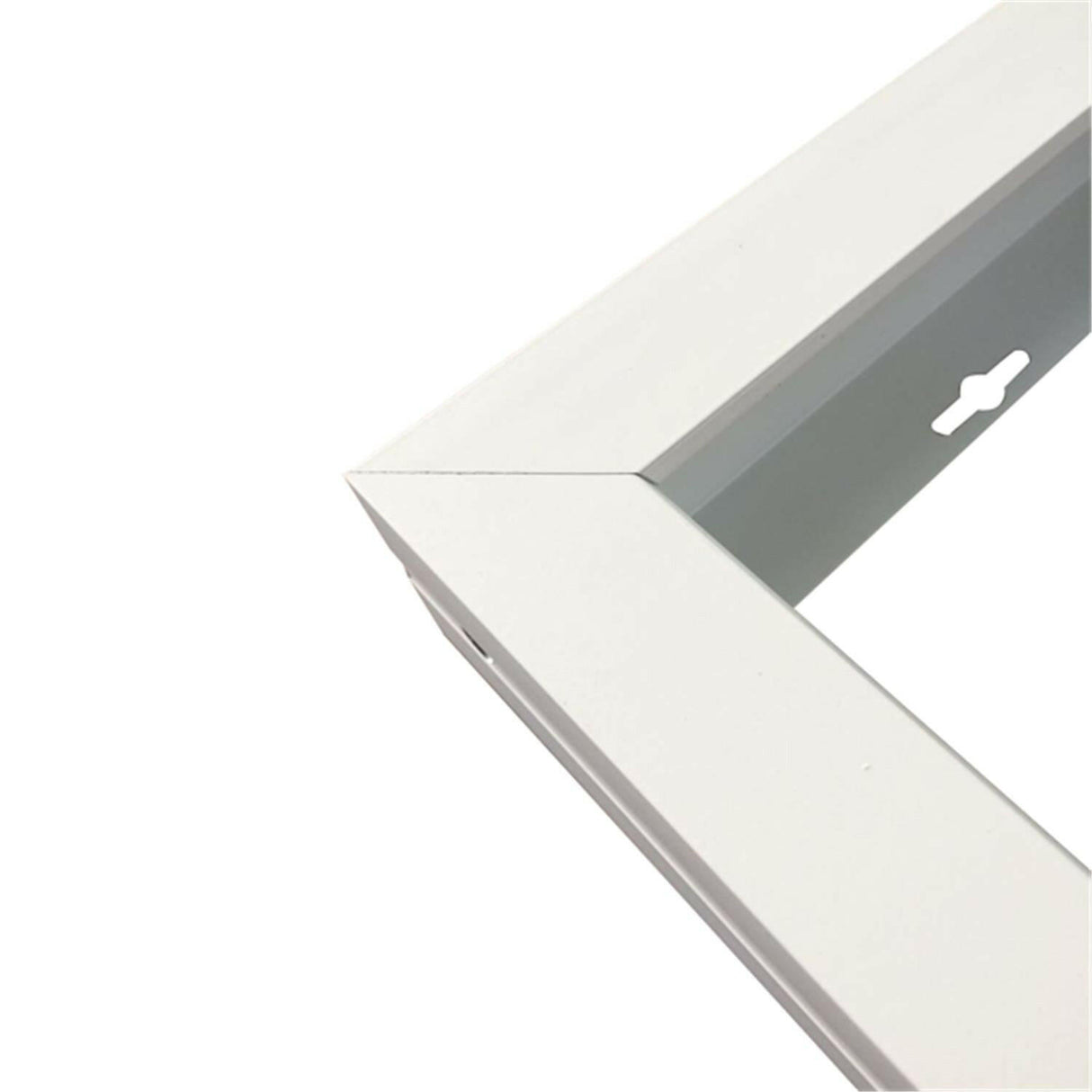 Aufbaurahmen für LED-Panel, 30x120 cm, weiß.