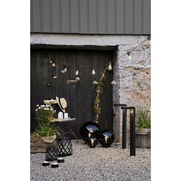 Dekorative runde Gartenleuchte mit Smokey-Glas und einer E27 Fassung.