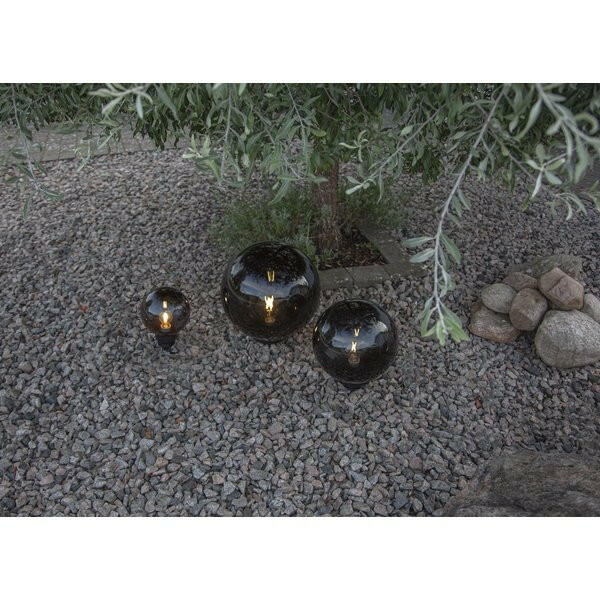 Dekorative runde Gartenleuchte mit Smokey-Glas und einer E27 Fassung.