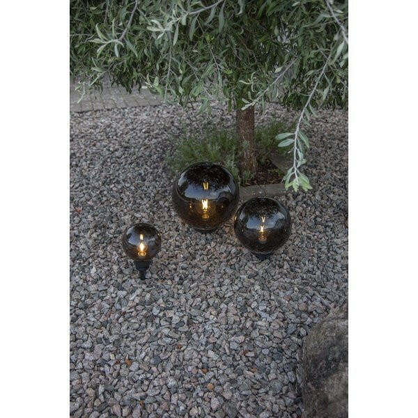 Dekorative runde Gartenleuchte mit Smokey-Glas und einer E27 Fassung.