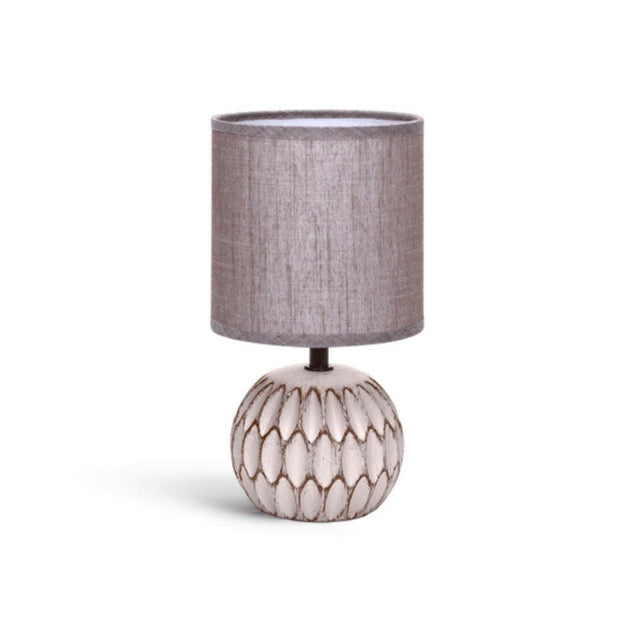Dekorative Tischlampe aus Keramik mit schöner Struktur und rundem Stoffschirm.