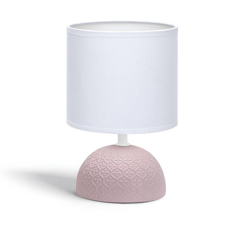 Klassische rosafarbene Tischlampe aus Keramik mit weißem Stoffschirm.