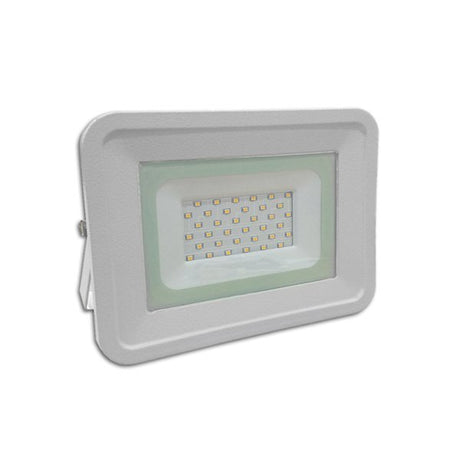 LED-Fluter, 30 W, 2250 lm, weiß, IP65, 2800 K (warmweiß)  Lichttechnik24.de.
