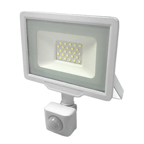 LED-Fluter, 30 W, 4500 K, IP65, Bewegungsmelder  Lichttechnik24.de.