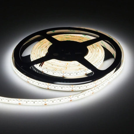 LED-Streifen, 10500 lm, 24V, kaltweiß, 196 LEDs/m, 5m, IP65.