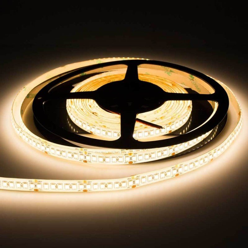 LED-Streifen, 10500 lm, 24V, warmweiß, 196 LEDs/m, 5m, IP65.