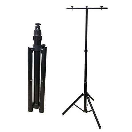 Teleskopstativ für LED Baustrahler, stufenlos höhenverstellbar, 64-157x64x64cm, schwarz.