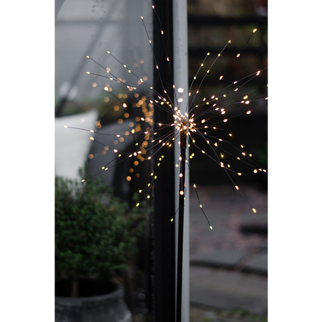3D-LED-Standleuchte "Firework", ca. 120 cm hoch in schwarz.