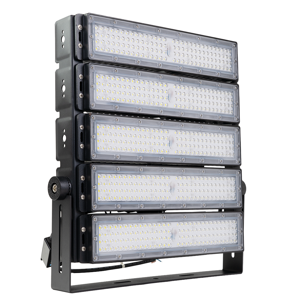 profi fahrradbeleuchtung LED Stadion Fluter, 500 W, 65000 lm, 5000 K, IP66 Der Profi-Stadion-Fluter  mit 500 W, 65.000 lm und neutralweißem 5.000-K-Licht ist die  leistungsstärkste Lösung der Serie für professionelle  Großflächenbeleuchtung auf Sportanlagen, Industriehöfen,
