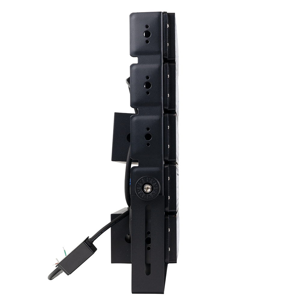 Profi Stadion Fluter, 800 W, 5000 K (neutralweiß), 104000 lm, IP66, Meanwell Driver, LUMILEDS LED