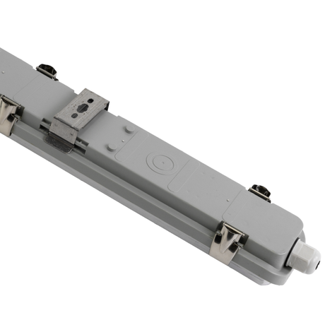 LED Wannenleuchte mit 1x 22W LED-Röhren T8, 150cm, 4000K, IP65, IK08