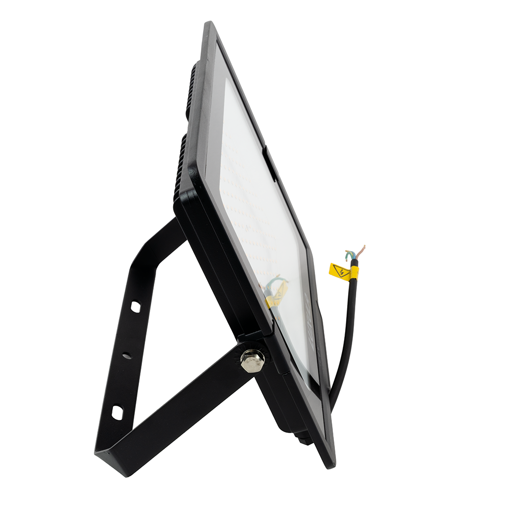 LED-Fluter, 150 W, 3000 K (warmweiß), 15000 lm, schwarz, IP65
