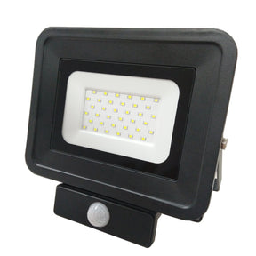 LED-Fluter, Bewegungsmelder, 30 W, 2250 lm, IP65, 2800K (warmweiß).