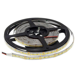 LED-Streifen, 10500 lm, 24V, kaltweiß, 196 LEDs/m, 5m, IP65.