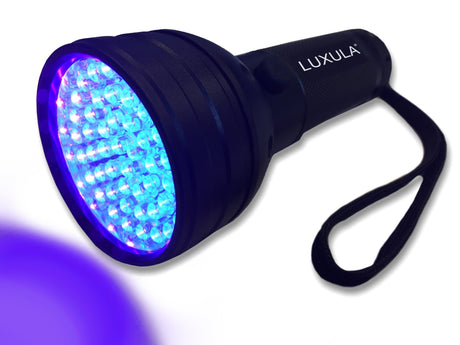 UV-LED-Taschenlampe, 395 nm, 51 LEDs, 3xAA (Mignon)  Lichttechnik24.de.